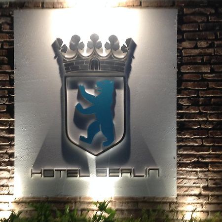 Hotel Berlin Pinamar Luaran gambar
